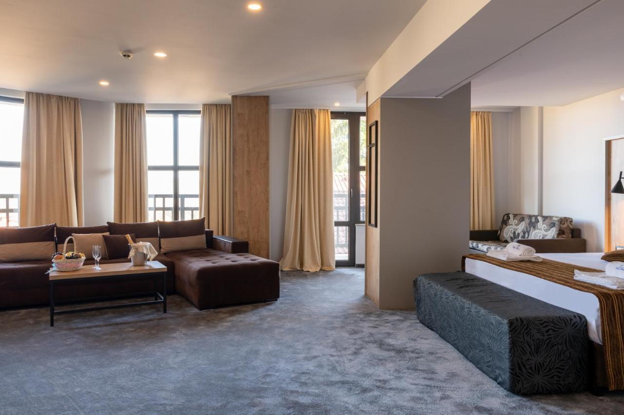 Grand Hotel เวลินกราด ภายนอก รูปภาพ Suite