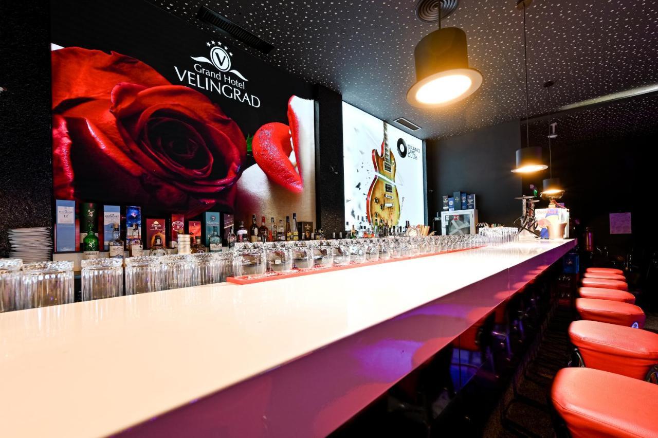 Grand Hotel เวลินกราด ภายนอก รูปภาพ Bar