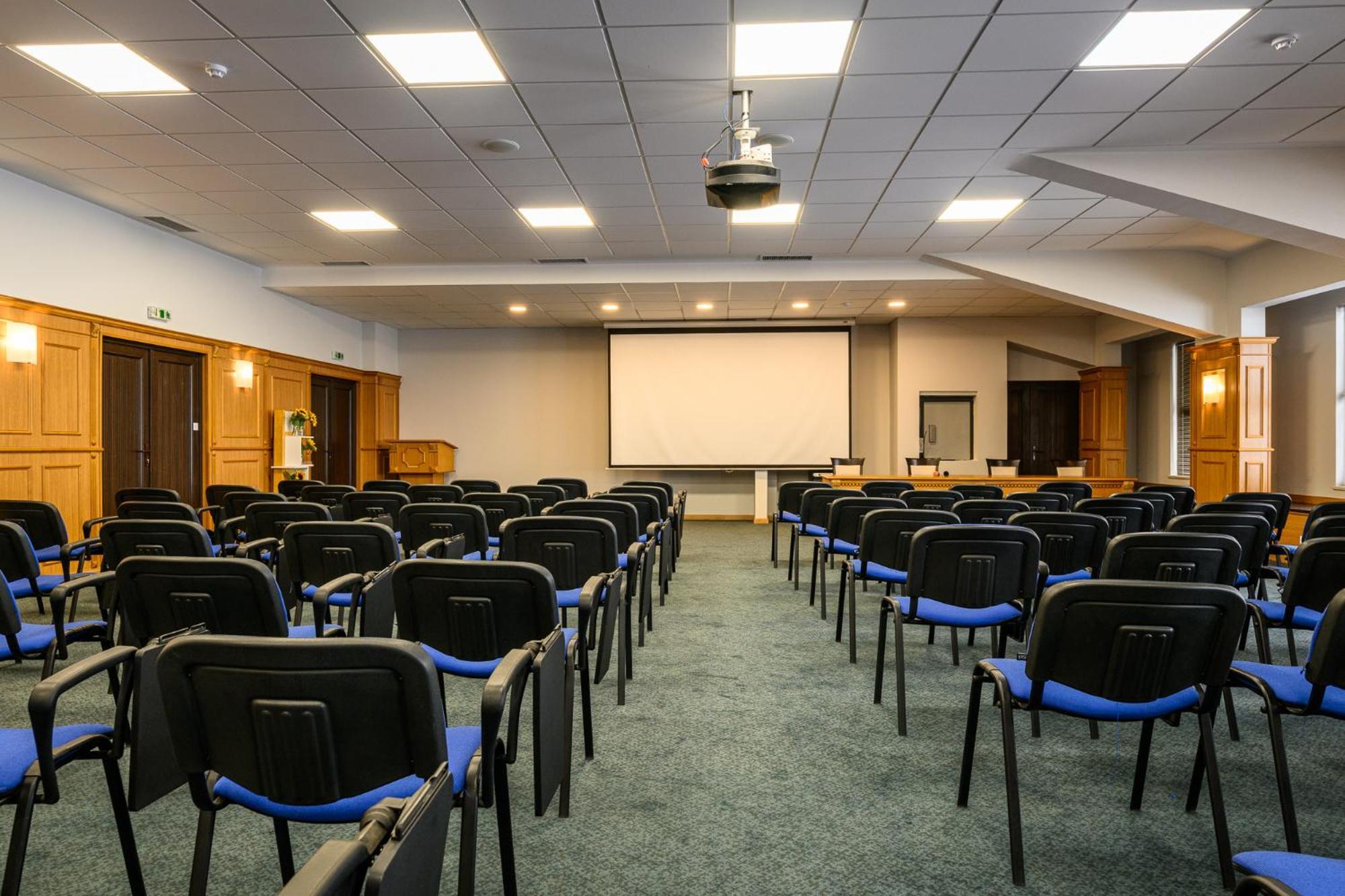 Grand Hotel เวลินกราด ภายนอก รูปภาพ The main conference room