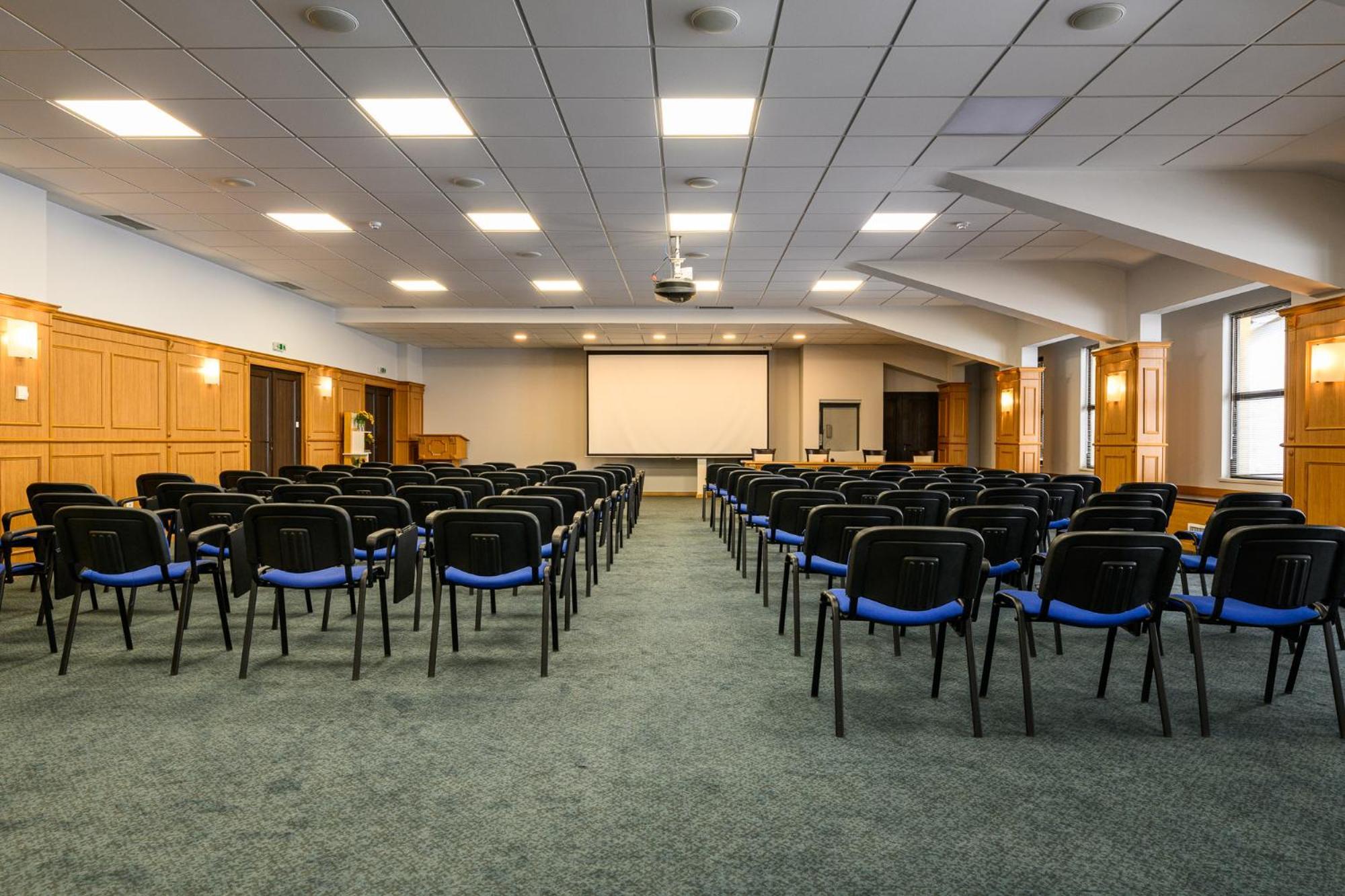 Grand Hotel เวลินกราด ภายนอก รูปภาพ The main conference room