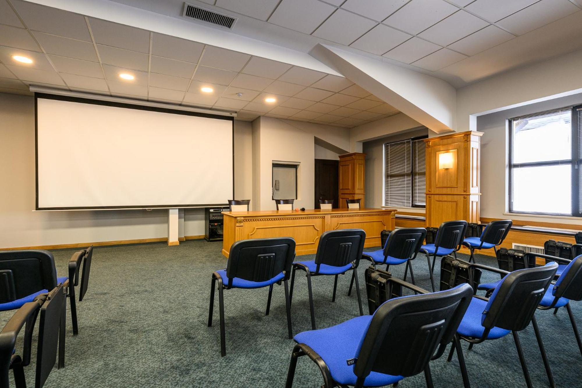 Grand Hotel เวลินกราด ภายนอก รูปภาพ The main lecture room
