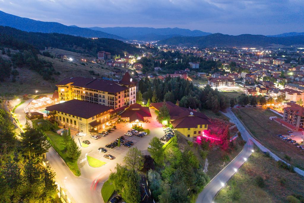 Grand Hotel เวลินกราด ภายนอก รูปภาพ Aerial view of the town